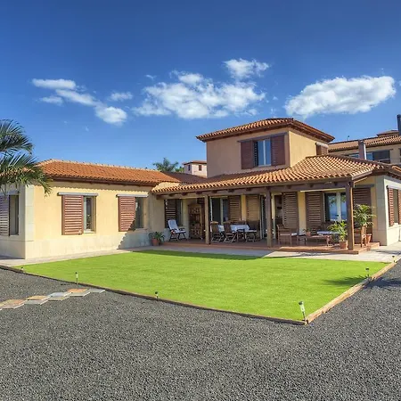 Casa Tagoro, Facing The Ocean Такоронте
